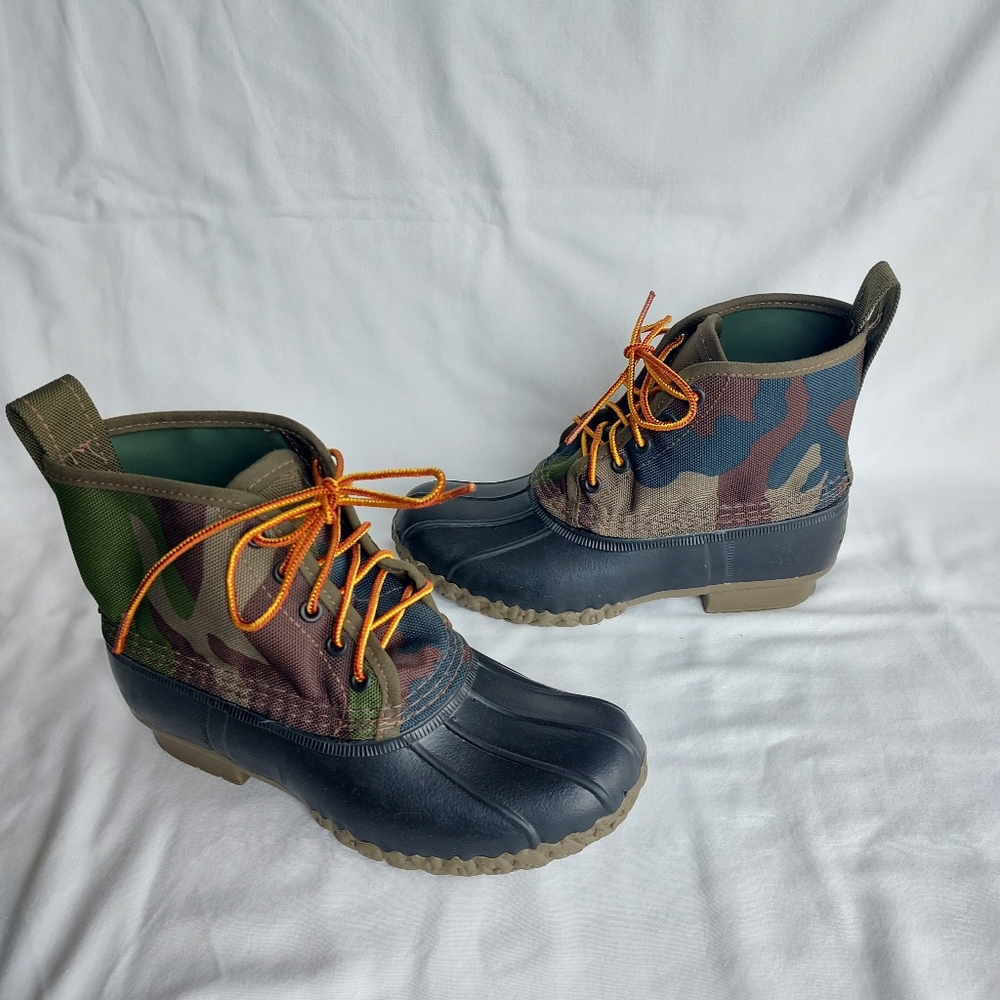 LL Bean Camo Duck Lace Up Outdoor Boots Women's Size 6